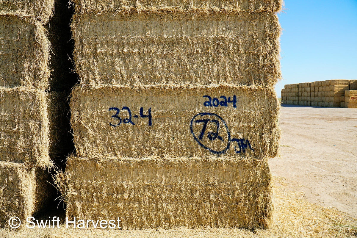 Martinez Farms Big Bale Alfalfa 32-4  Fair/Good Alfalfa Test Hay Big Bales CP 19 RFV 131 TDN 54 FACS 90/110