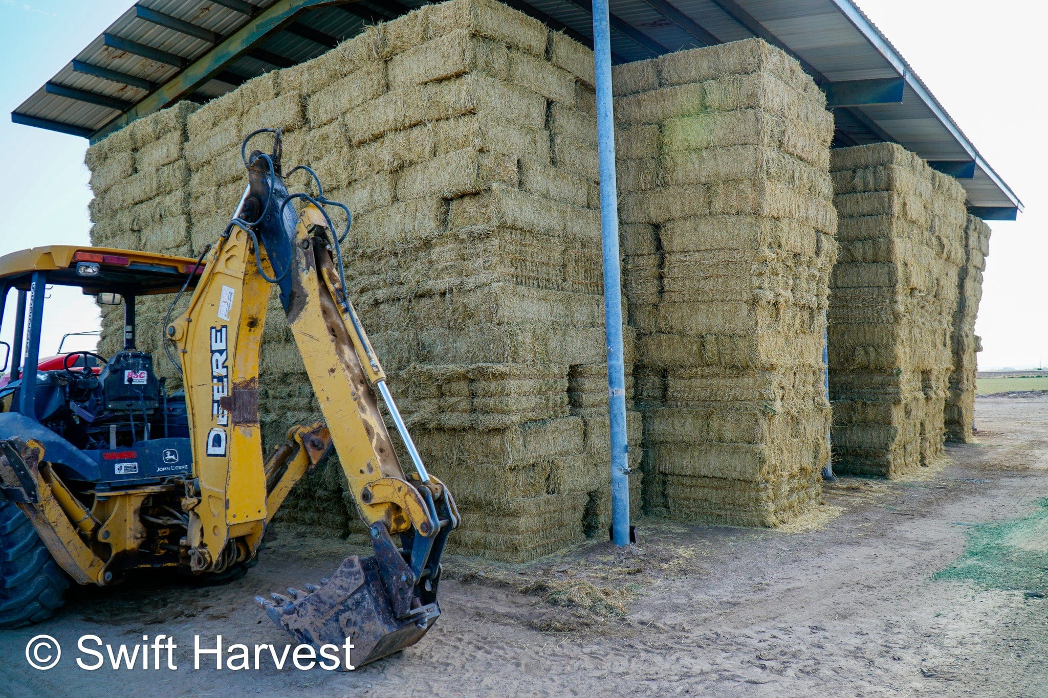 Martinez Farms Big Bale Alfalfa Barn #3  Premium/Supreme AZ Alfalfa Test Hay Small Bales CP 20 RFV 165 TDN 61  FACS 84/110